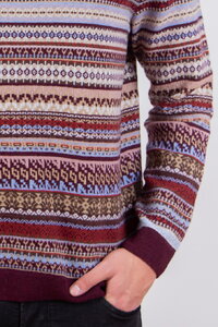 Herrenpullover im Fair-Isle-Muster