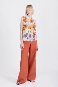 Žakardni Prsluk, Cvetni Motiv