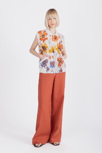 Žakardni Prsluk, Cvetni Motiv