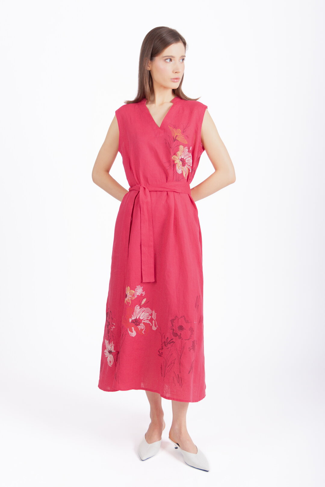 Lanena Haljina sa Vezom, Cvetni Motiv