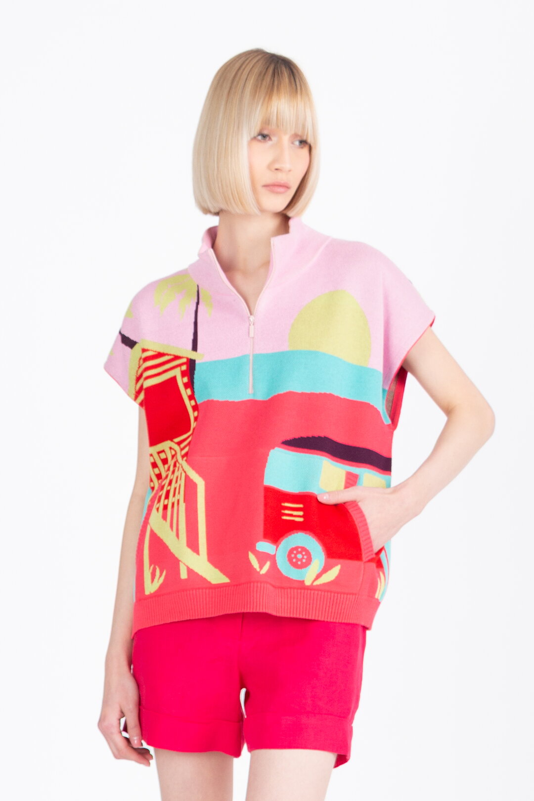 Sleeveless Pullover with Zipper, Urban Fun Pattern