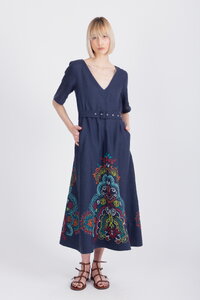 Lanena Haljina sa Vezom, Ornament Motiv