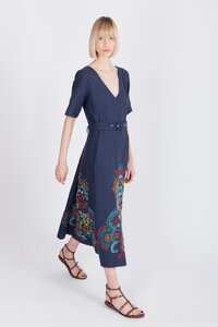 Lanena Haljina sa Vezom, Ornament Motiv