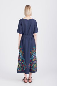 Lanena Haljina sa Vezom, Ornament Motiv