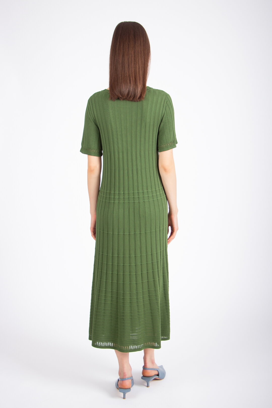 Jednobojna Rebrasta Haljina sa O-Izrezom