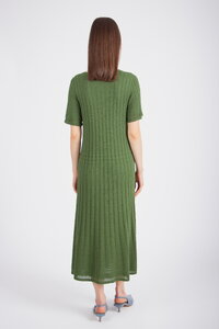 Jednobojna Rebrasta Haljina sa O-Izrezom