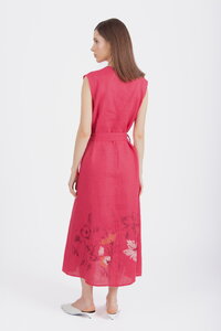 Lanena Haljina sa Vezom, Cvetni Motiv