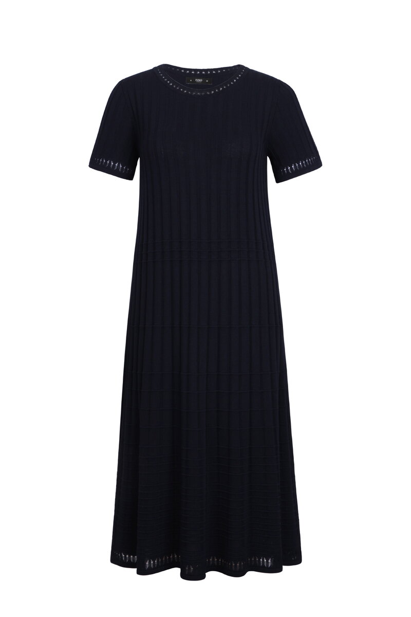 Jednobojna Rebrasta Haljina sa O-Izrezom