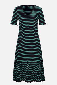 Geripptes Kleid mit Streifen