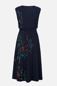 Haljina bez Rukava, Cvetni Motiv