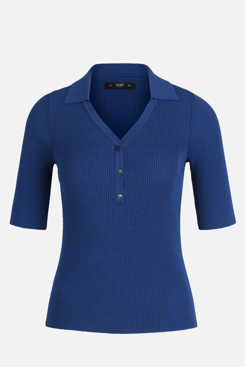 Ribbed Pullover with Collar