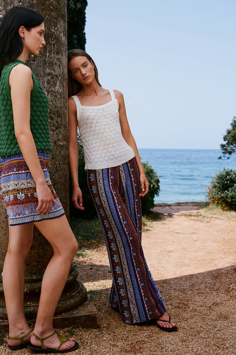 Hose, Mediterranean Motiv