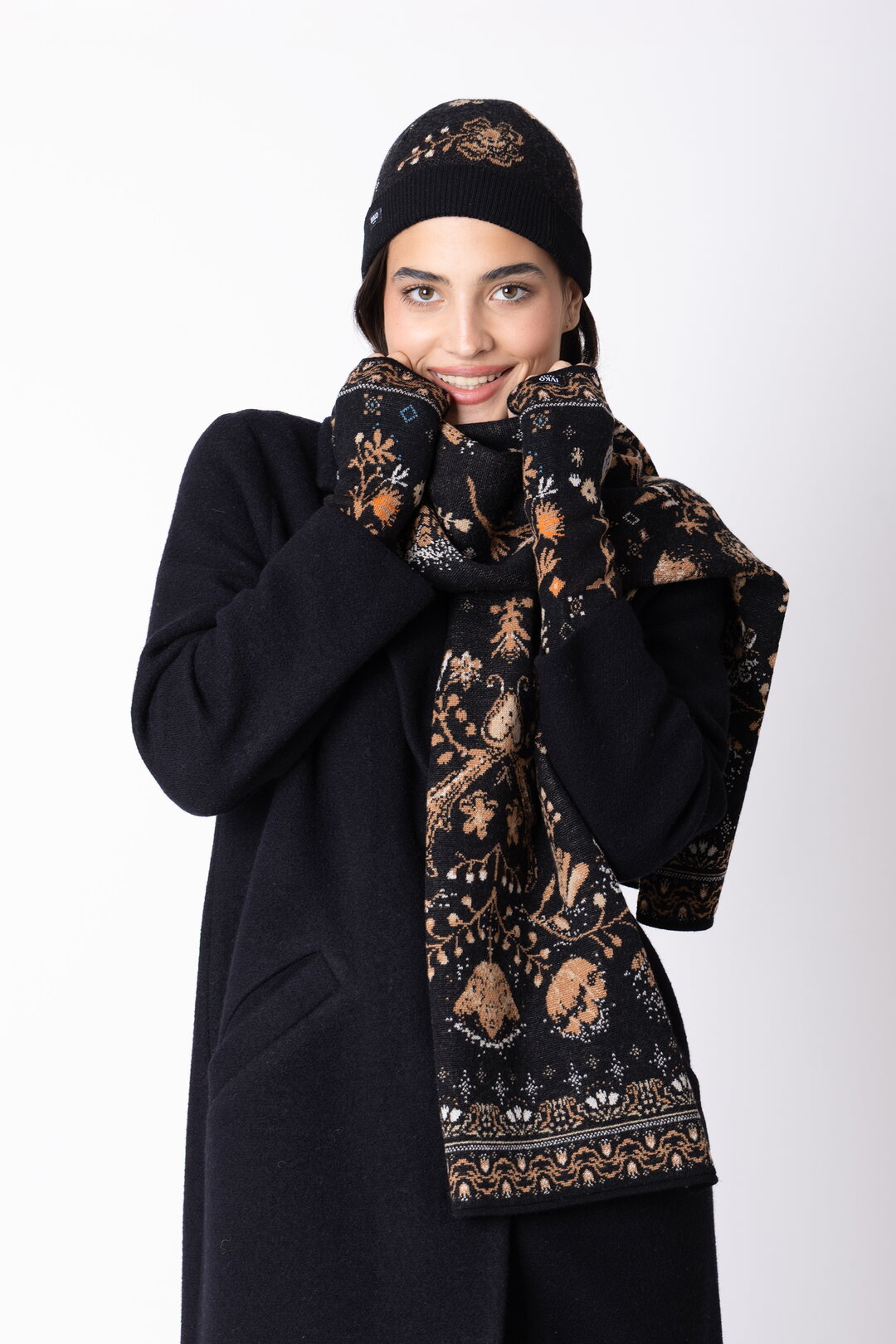 Strick Schal Fika Floral