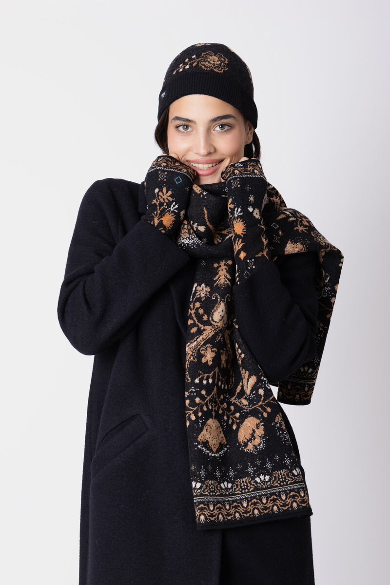 Knit Scarf Fika Floral