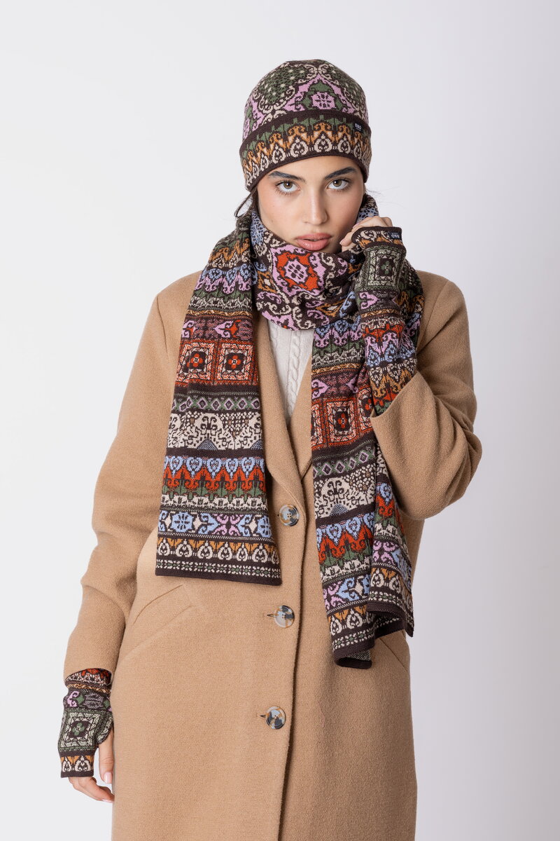 Knit Scarf Azulejo