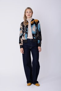 Bomber Strickjacke Petal for Armor