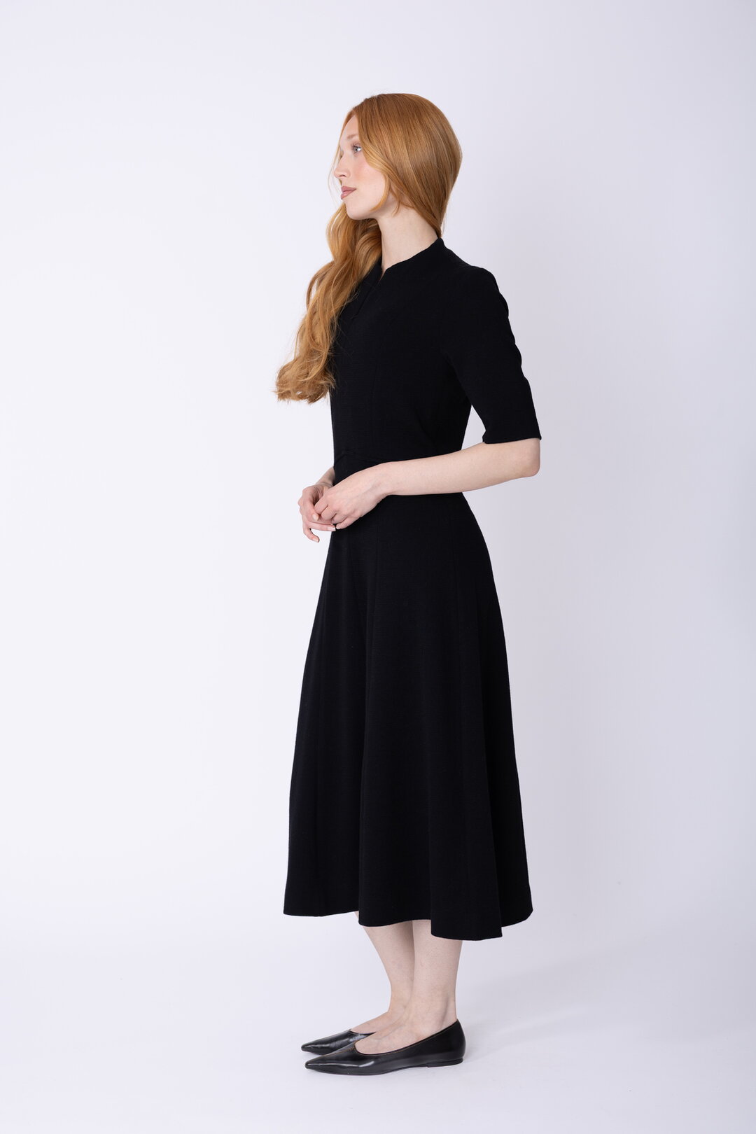 Strickkleid mit Ärmeln bis zum Ellbogen