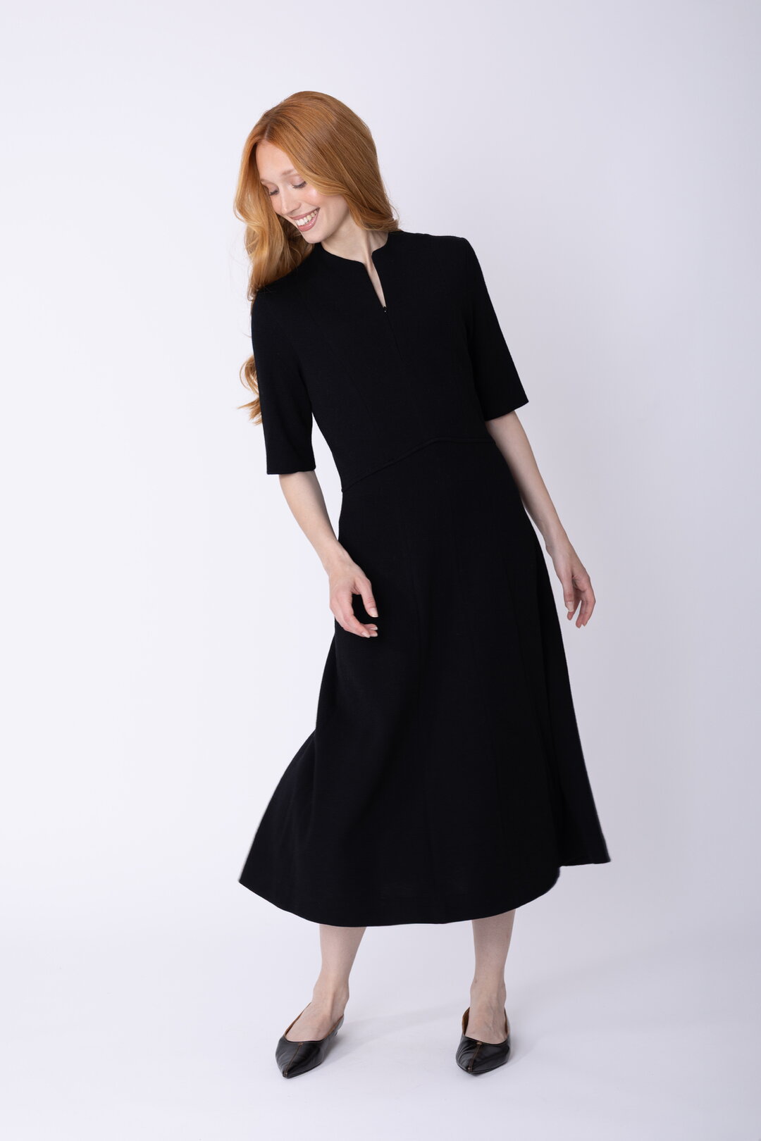 Strickkleid mit Ärmeln bis zum Ellbogen