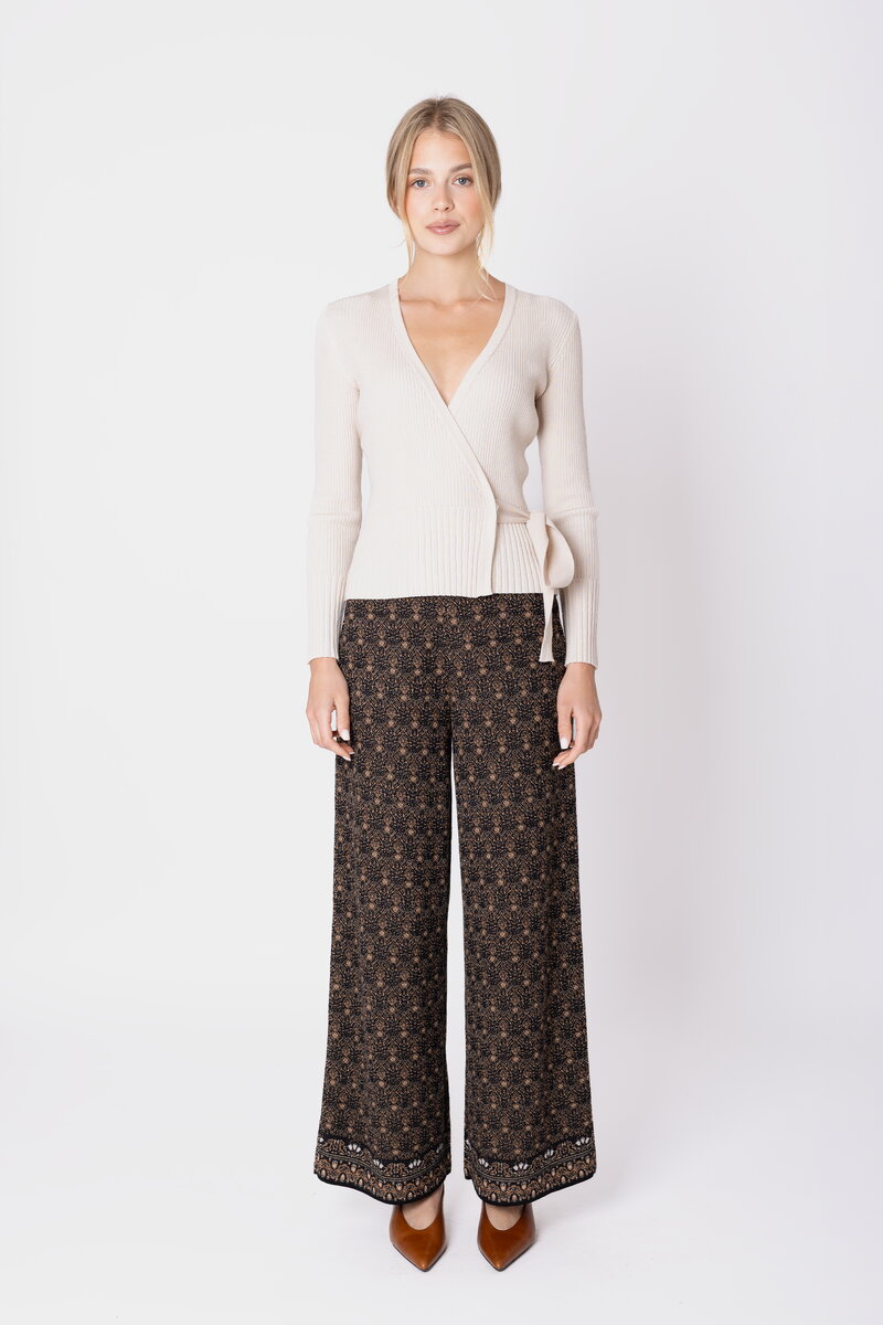 Pletene Pantalone Fika Floral