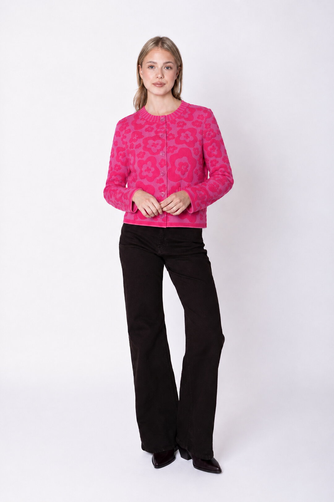 Cardigan Bloom Relief