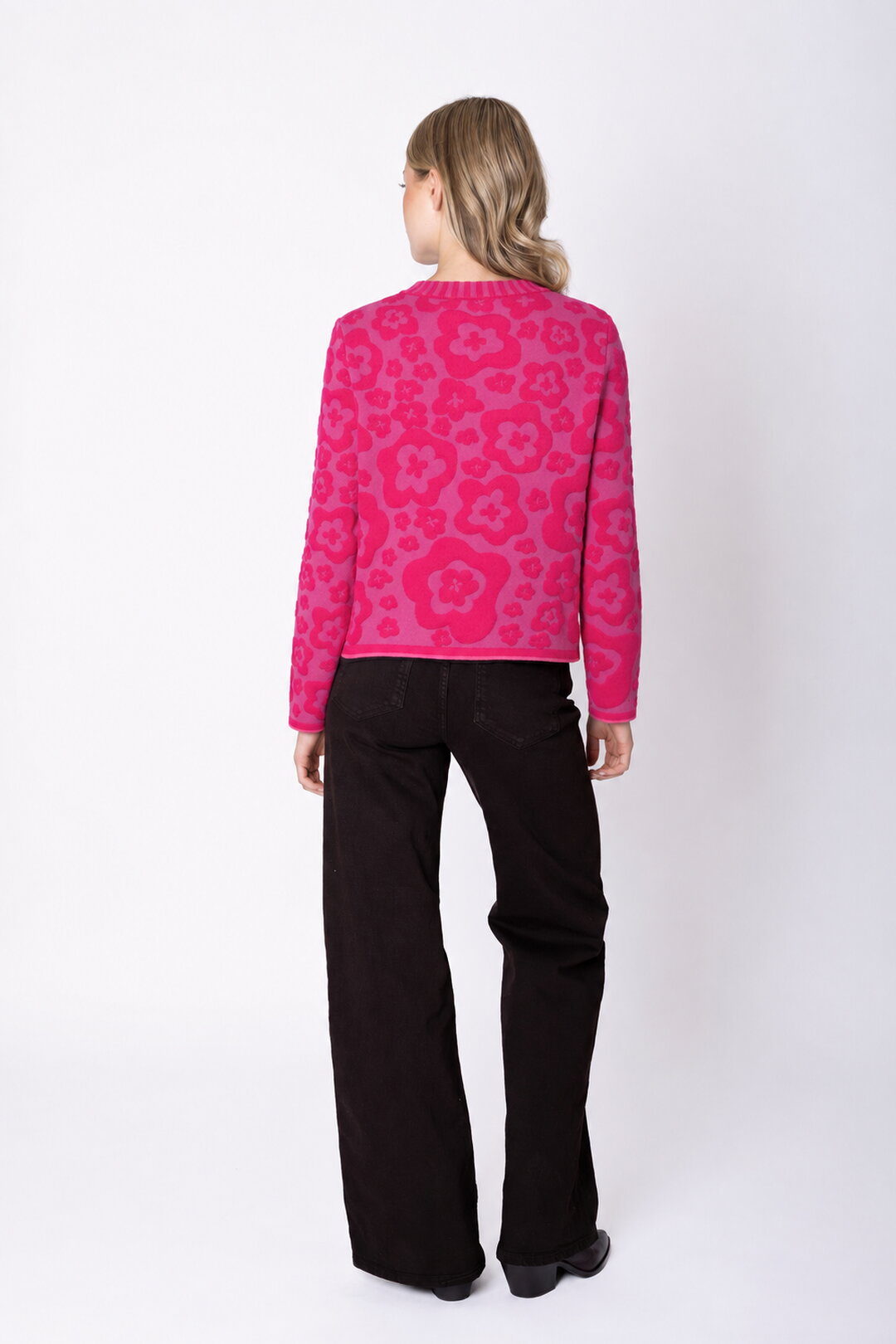 Cardigan Bloom Relief
