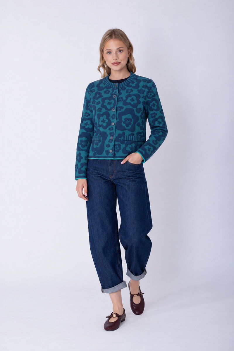 Cardigan Bloom Relief